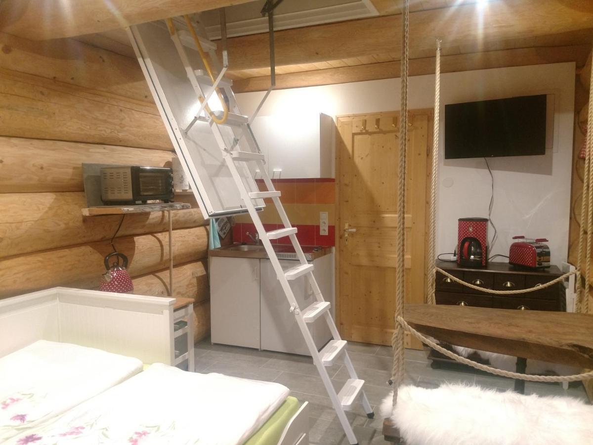 Ferienwohnungen Blockhaus - Zwergenhaeusl Grünau im Almtal Zewnętrze zdjęcie